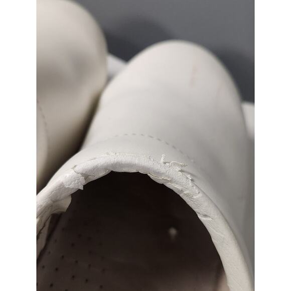 Sanita Professional Patent Leather White Clog 40 US 9.5 Nurse - Picture 8 of 9